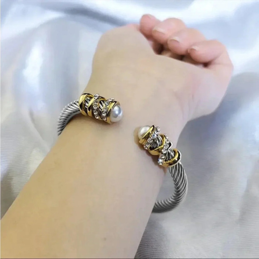 Twisted Cable Cuff Bracelet Silver & Gold Tone Crystal Ends Open Bangle NWT